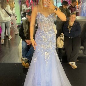 Elegant Lilac Beaded Evening Gown - Women Dresses